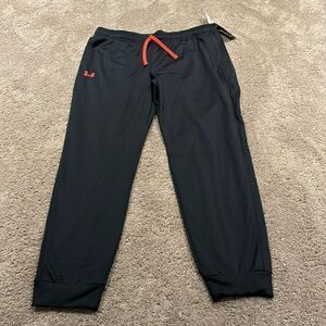 Under Armour youth size XL Plus (Husky) brawler 2.0 tapered pants loose fit